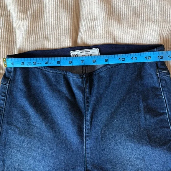 NWT Free People Penny Pull-On Flare Jeans Rich Blue Size 25 - Picture 11 of 14